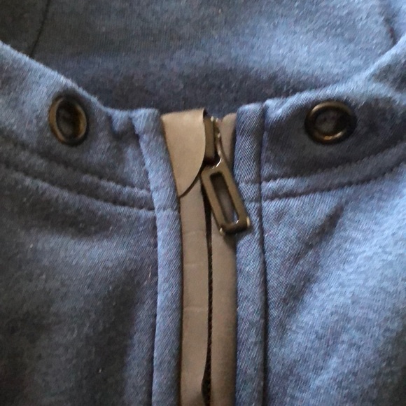 Sweater - Picture 2 of 3